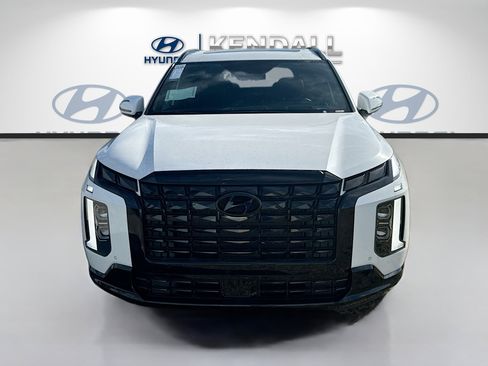New 2025 Hyundai Palisade Calligraphy image 2