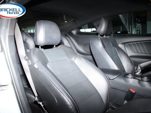 Used 2016 Ford Mustang GT Premium w/ Equipment Group 401A RWD image 15