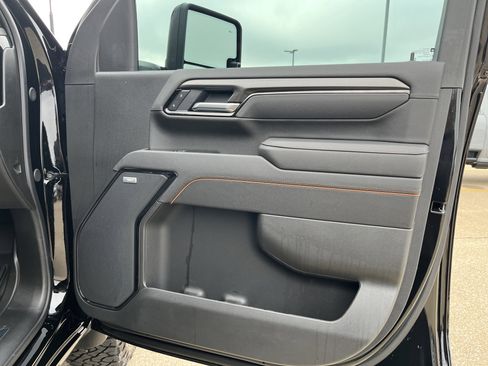New 2026 GMC Sierra 2500 AT4 w/ AT4 Premium Plus Package image 24