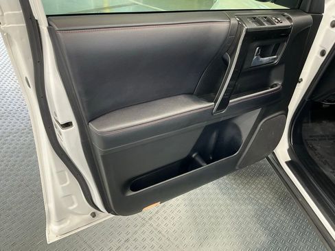 Used 2018 Toyota 4Runner TRD Pro AWD/4WD image 52
