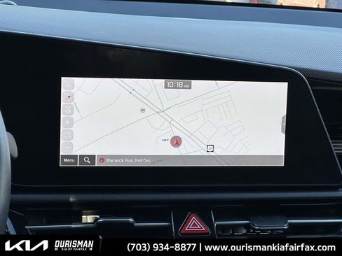 Used 2023 Kia Niro EX Touring image 4