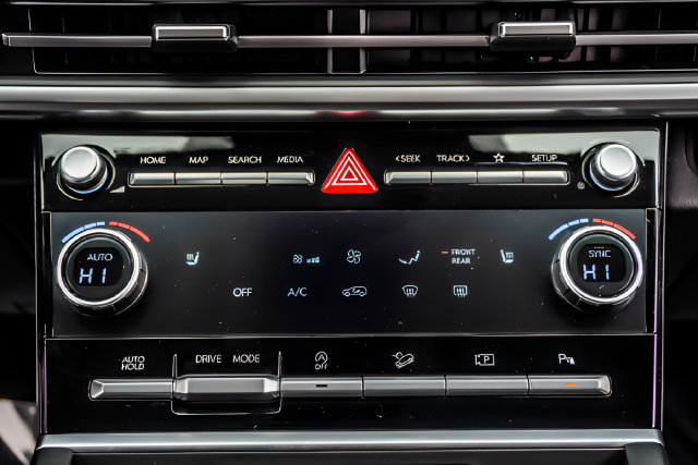 Certified 2026 Hyundai Santa Fe SEL FWD image 16