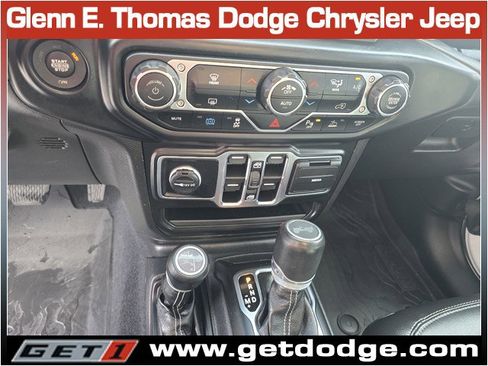 Used 2023 Jeep Wrangler Sahara w/ Safety Group image 18