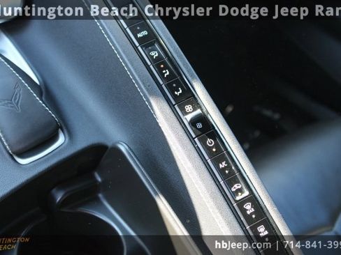 Used 2023 Chevrolet Corvette Stingray Convertible w/ Z51 Performance Package image 33