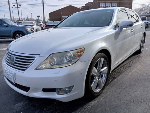 Used 2010 Lexus LS 460 L RWD image 12