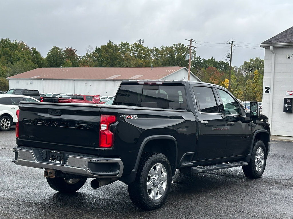 Used 2020 Chevrolet Silverado 2500 LTZ w/ LTZ Premium Package AWD/4WD image 12
