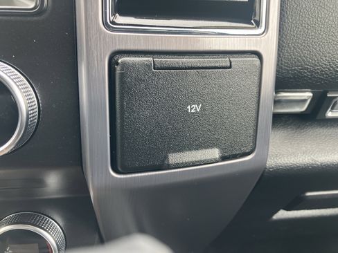 Used 2018 Ford Expedition Platinum AWD/4WD image 36