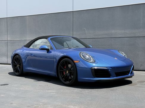 Certified 2017 Porsche 911 Carrera S RWD image 9