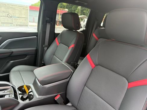 New 2026 Chevrolet Colorado Z71 w/ Technology Package AWD/4WD image 10