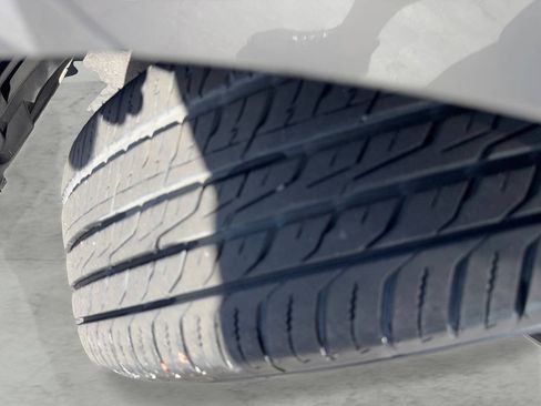 Used 2012 MAZDA MAZDA3 i Grand Touring w/ Tech Pkg FWD image 29