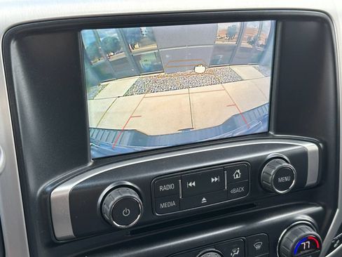 Used 2018 GMC Sierra 1500 SLT AWD/4WD image 13