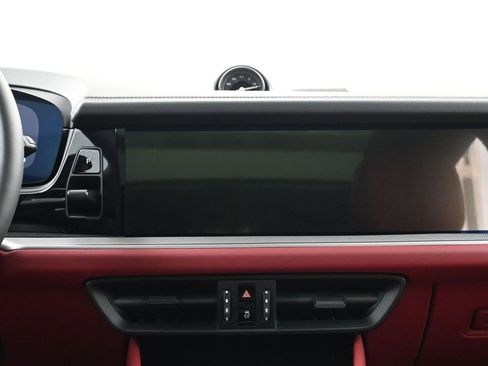 New 2025 Porsche Cayenne S image 11