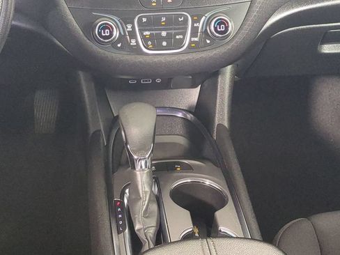 Used 2024 Chevrolet Malibu LT FWD image 19