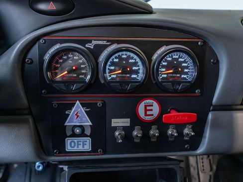 Used 2002 Porsche Boxster S image 16