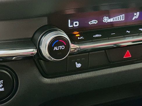 New 2025 MAZDA CX-30 AWD 2.5 S w/ Preferred Package image 27