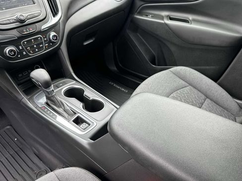 Certified 2024 Chevrolet Equinox LT FWD image 21