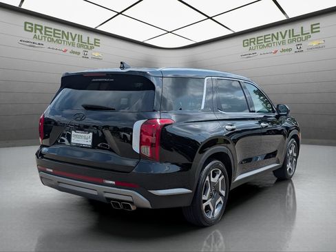 Used 2024 Hyundai Palisade SEL w/ Premium Package FWD image 9