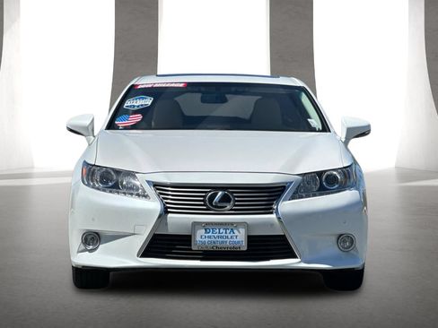 Used 2015 Lexus ES 350 w/ Premium Package FWD image 9