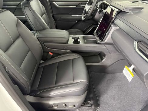 New 2026 GMC Acadia Elevation w/ Black Edition image 22