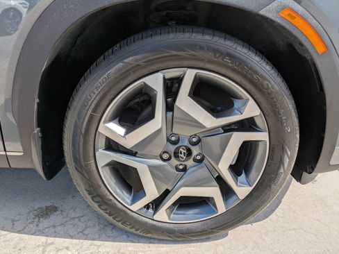 Used 2025 Hyundai Palisade Limited image 9