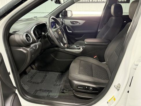 Used 2021 Chevrolet Blazer LT image 12