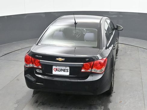 Used 2014 Chevrolet Cruze LT image 20