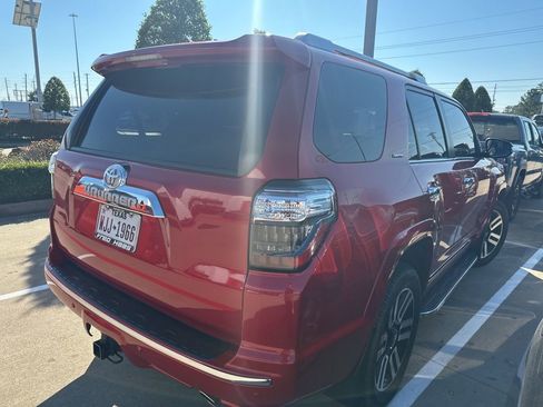 Used 2022 Toyota 4Runner Limited image 2