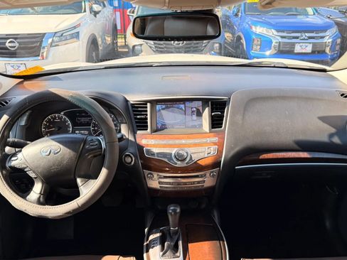 Used 2015 INFINITI QX60 FWD w/ Deluxe Touring Package image 16
