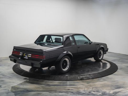 Used 1987 Buick Regal Coupe RWD image 4