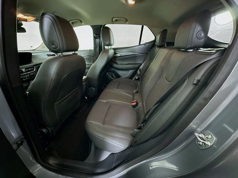 Used 2025 Buick Encore GX Preferred image 27