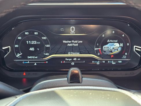 Used 2023 GMC Yukon Denali Ultimate image 31