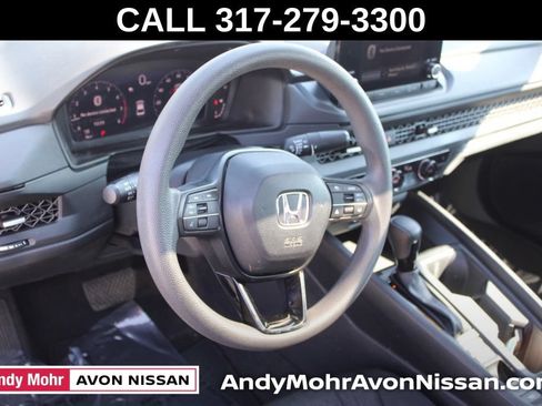 Used 2023 Honda Accord EX image 17