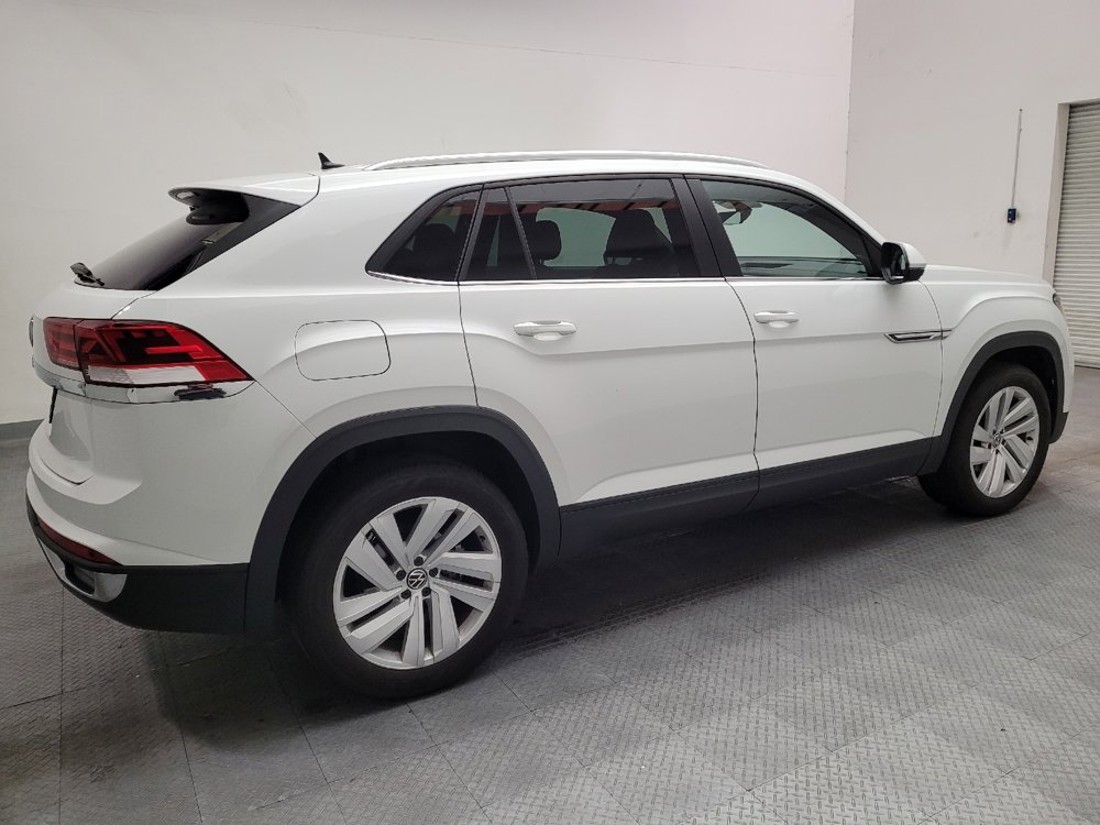 Used 2023 Volkswagen Atlas Cross Sport SE FWD image 10
