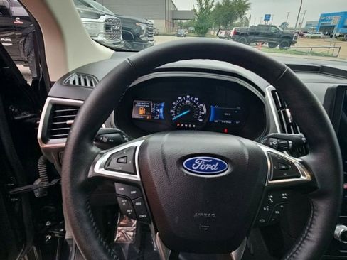 Used 2024 Ford Edge SEL w/ Convenience Package AWD/4WD image 7