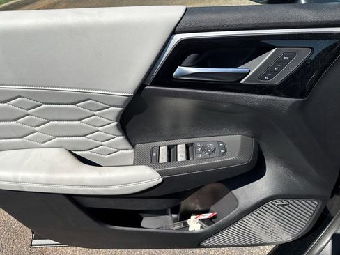 New 2026 Mitsubishi Outlander SEL FWD image 29