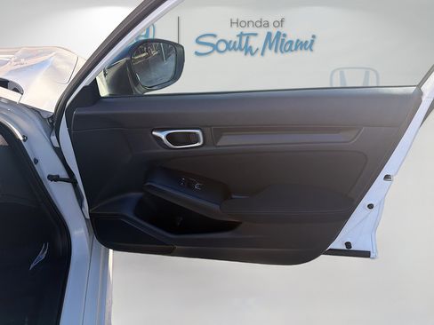 Used 2022 Honda Civic Sport image 32