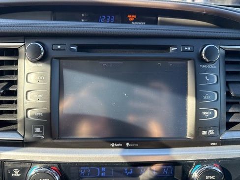 Used 2015 Toyota Highlander Limited image 33