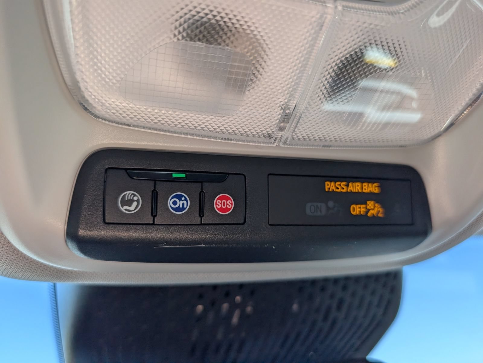 New 2027 Chevrolet Bolt LT w/ Comfort Package FWD image 21