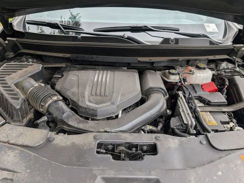 Used 2025 Chevrolet Traverse LT AWD/4WD image 13