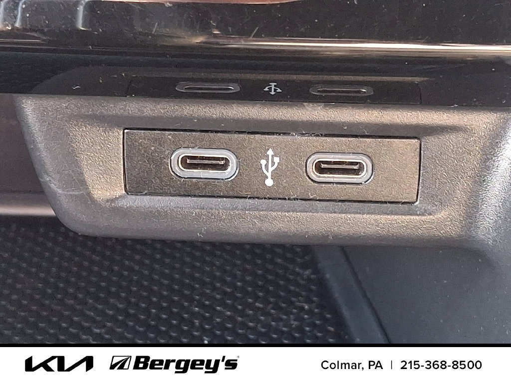 Used 2020 Volkswagen Jetta SE w/ SE Cold Weather Package FWD image 28