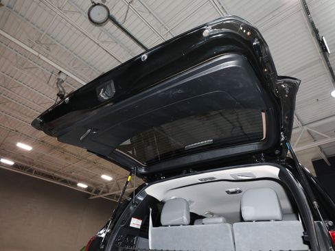 Used 2016 Toyota Sequoia Limited AWD/4WD image 43