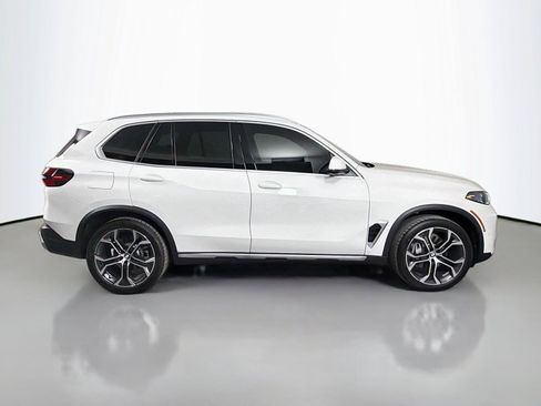 New 2026 BMW X5 sDrive40i w/ Climate Comfort Package RWD image 4