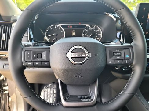 New 2026 Nissan Pathfinder SV AWD/4WD image 15