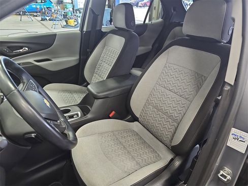 Used 2024 Chevrolet Equinox LT image 15