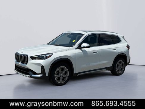 Used 2023 BMW X1 xDrive28i w/ Convenience Package AWD/4WD image 7