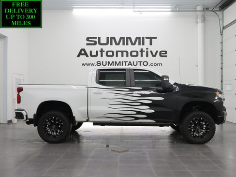 Used 2022 Chevrolet Silverado 1500 RST w/ True North Edition Plus AWD/4WD image 1