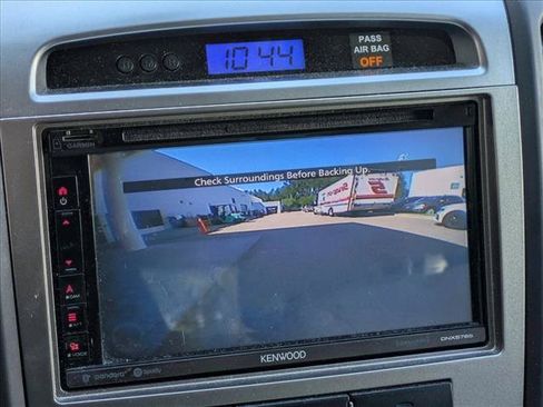 Used 2011 Hyundai Santa Fe Limited w/ Navigation Pkg 4 FWD image 12