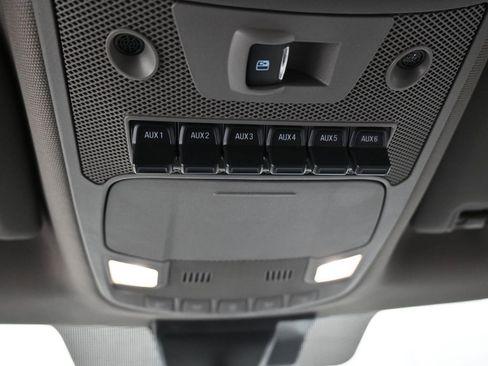 Used 2022 Ford F250 XLT w/ XLT Premium Package image 24