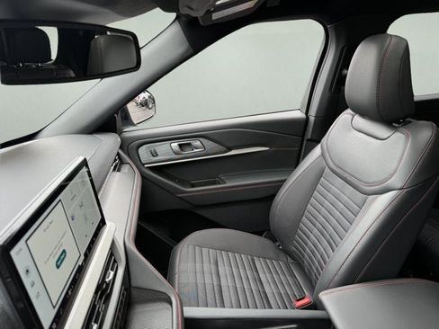 New 2027 Ford Explorer ST-Line w/ Premium Package AWD/4WD image 18