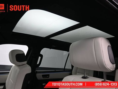 Used 2024 Toyota Sequoia Capstone AWD/4WD image 25